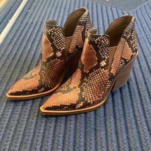 Worn only once! Snake skin embossed Vince Camuto booties